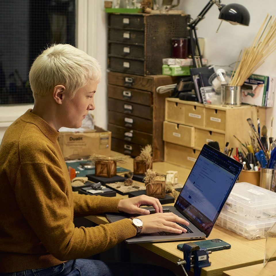 Tales from the City - Loran at work on her animation