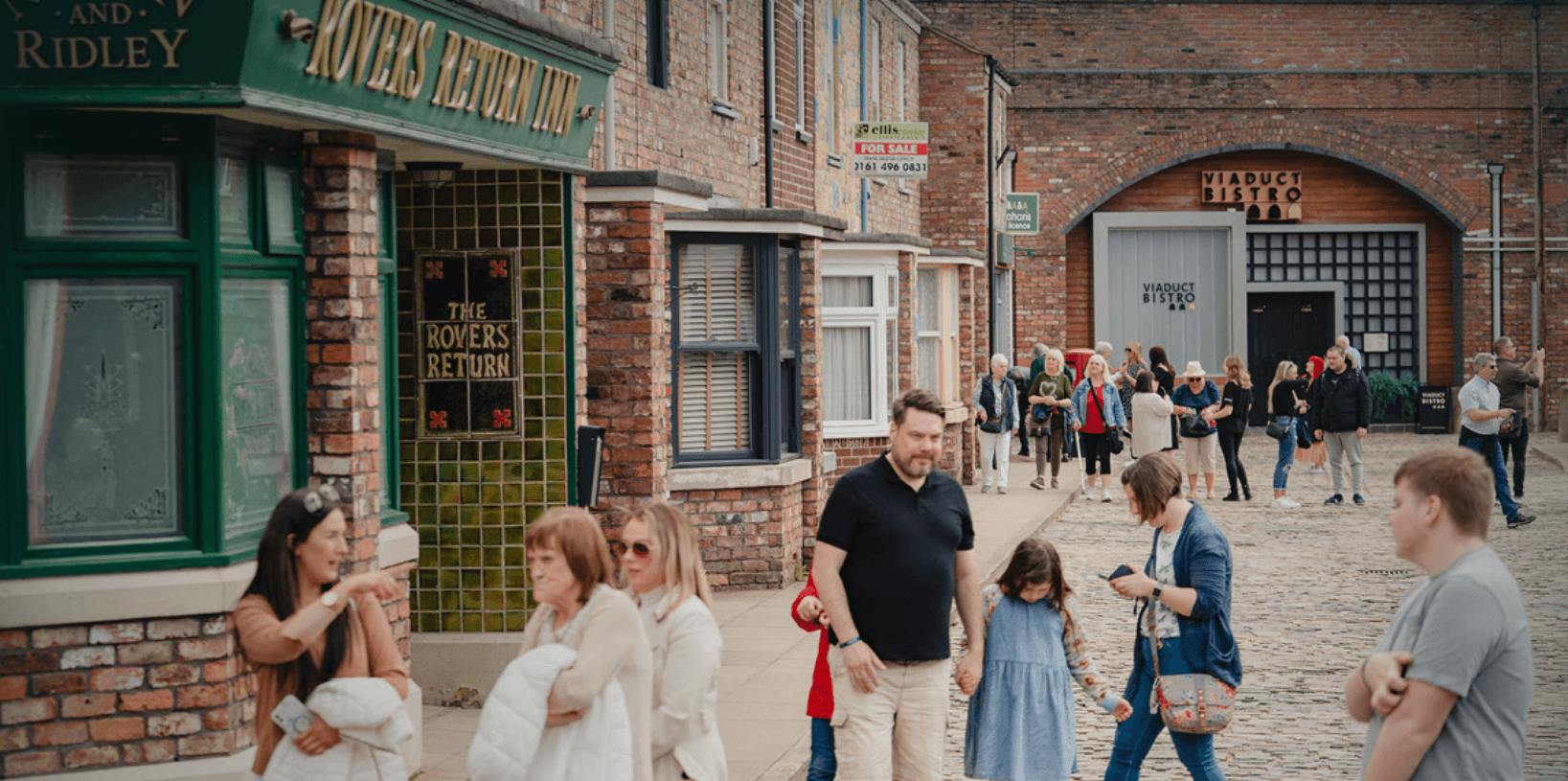 Coronation Street Media City Tours — Media City UK